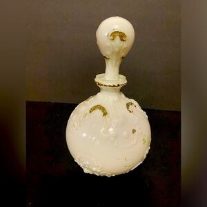 Gillinder Vintage Milk Glass Perfumed Rose Water Antique Decanter & Stopper.